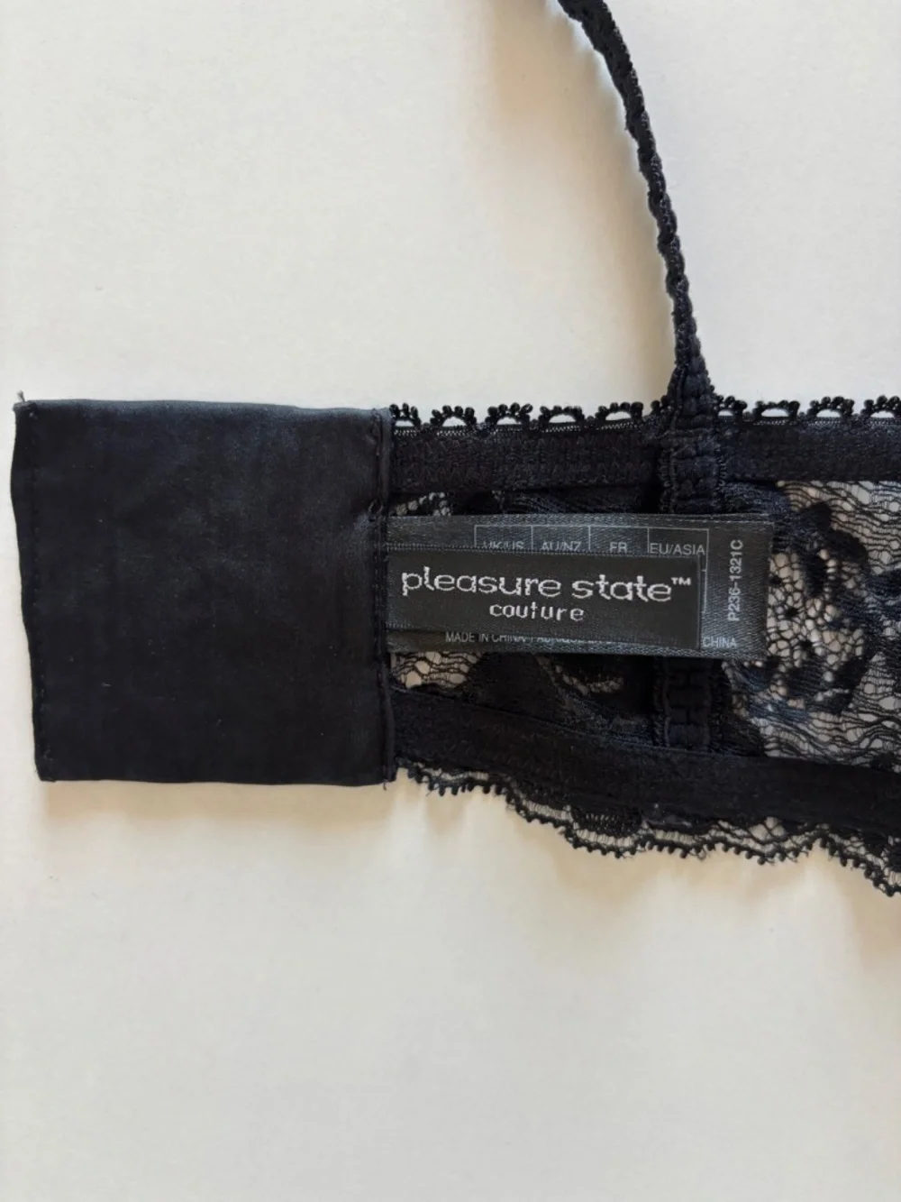 Bra - Picture 3 of 7